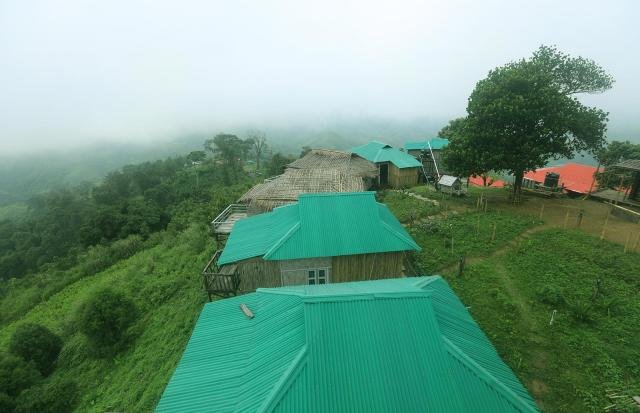 বৃষ্টিতে বাইকে করে সাজেক ভ্রমণ